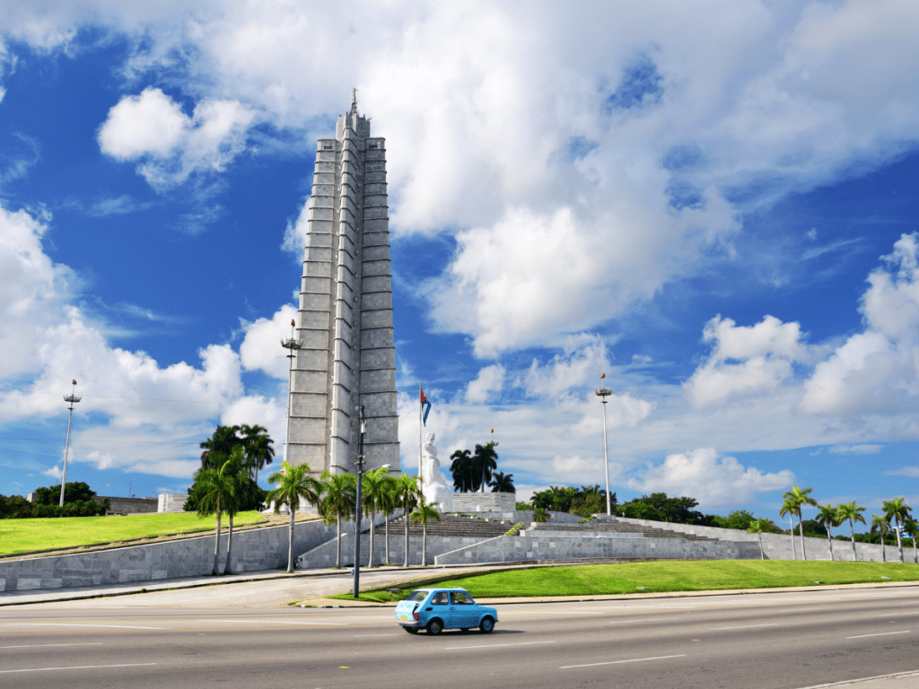 plaza de la revolucion havana