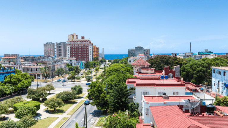 Havana Neighborhoods: A Local’s Guide [2024]